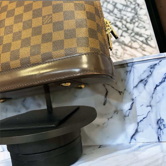 SOLD - Louis Vuitton Alma PM (Lock/Key & COA) - Picture 10 of 12